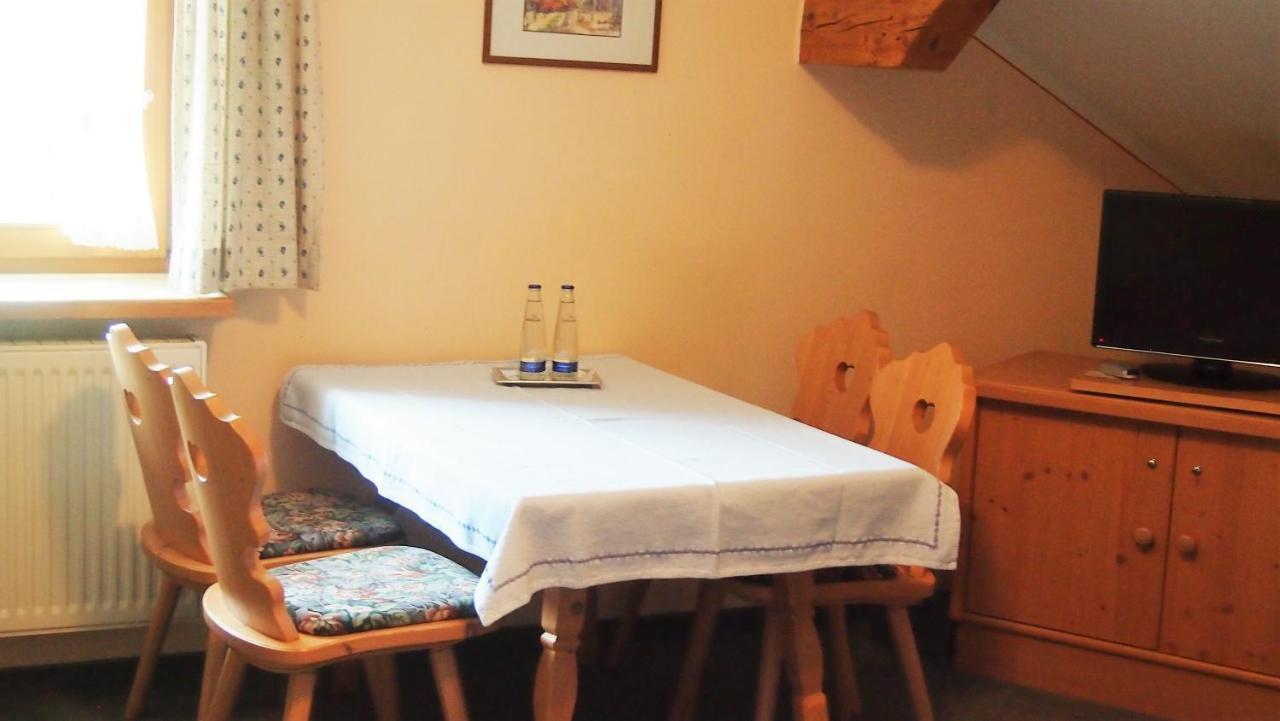 Land Wirtschaft Hoess バート・ファイルンバッハ 部屋 写真